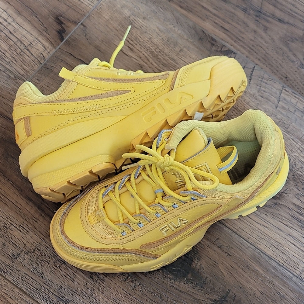 Fila Disruptor 2 Sneakers, Size 5.5, Yellow & Tan, Reflective, Rare, Chunky